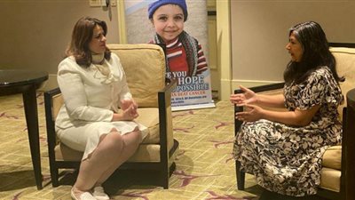 وزيرة الهجرة تلتقي عمدة 