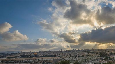 الأرصاد تحذر طقس بارد وأمطار خلال الساعات المقبلة على العاصمة