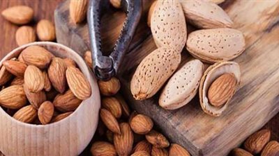 فوائد مذهلة للوز.. يغنيك عن استشارة الطبيب