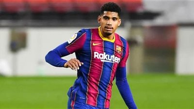 برشلونة يوضح إصابة أراوخو