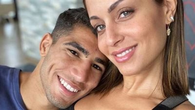 طرد مذيع من عمله بسبب دفاعه عن أشرف حكيمي في قضية الاغتصاب