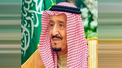 خادم الحرمين يوجه بمواصلة العمل للتيسير على ضيوف الرحمن