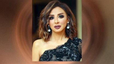 أنغام ساحرة تمزج بالأسود الفرعوني (صور)