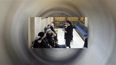 ابنة لبني محمود عن غياب نجوم الفن عن عزاء والدتها: معذورين