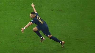 مدرب فرنسا يحسم موقف مبابي من المشاركة في أولمبياد 2024