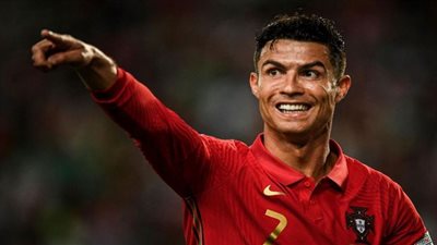 رونالدو يقترب من إنجاز تاريخي مع البرتغال