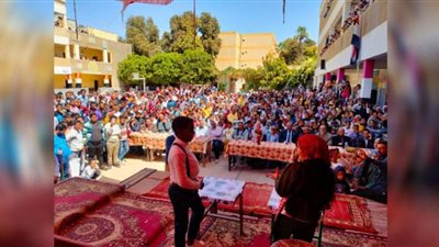 مدير تعليم نجع حمادي: الأنشطة المدرسية جزء لا يتجزأ عن العملية التعليمية