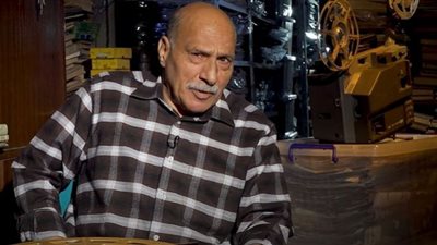 قصة أشهر جامع لأرشيف السينما المصرية| فيديو