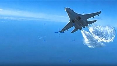 هجوم بطائرة روسية على كييف يودي بحياة تسعة أشخاص