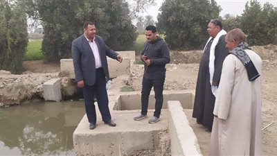 متابعة حالة المياه وأعمال التطهير على المجاري المائية بالفيوم