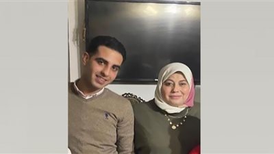 عبير أم مثالية بدون اللقب.. حاملة المعدات الثقيلة تبهر الإسكندرانية