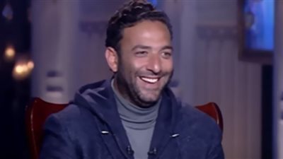 ميدو يكشف سبب رحيل الحضري من تدريب منتخب مصر.. الفكر المادي مسيطر عليه