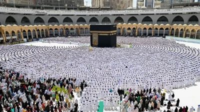 المسجد الحرام يتأهب لاستقبال المصلين في أول أيام رمضان