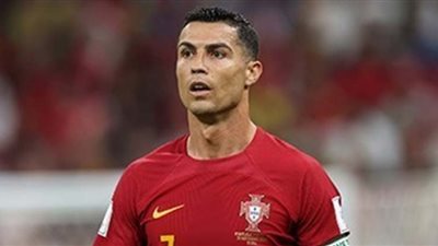 رونالدو يكسر رقم أسطورة الكويت ويصبح عميد لاعبي العالم