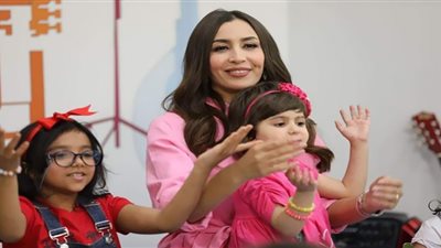 جنات تنتهي من تصوير أغنيتها الجديدة 