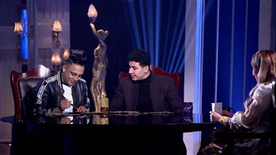 محمد أنور يكشف عن أشهر وظيفة له قبل التمثيل