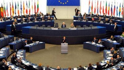 نائب رئيس مفوضية الاتحاد الأوروبى يزور مصر غدًا