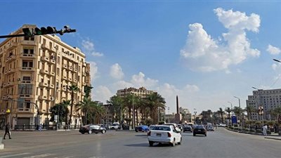 الشوارع فاضية.. انسياب مروري بالقاهرة