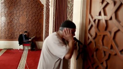 مشادة كلامية بعد التراويح انتهت بكارثة