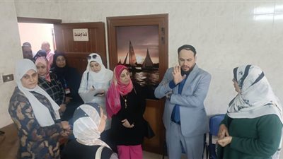 وكيل صحة الإسماعيلية يتابع انتظام سير العمل في مركز المشورة وبنك الدم