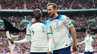 ساكا يحقق رقم مميز مع منتخب إنجلترا