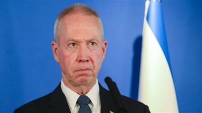 أول تعليق من وزير الدفاع الإسرائيلي على قرار إقالته