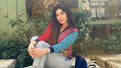 هبة نور تعتمد موضة الكاجوال في أحدث ظهور لها