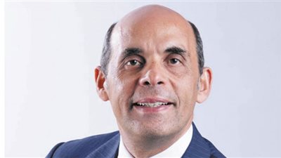 «المركزى» يلعب دوراً حيوياً فى مواجهة الأزمات.. والبنوك تعمل بكفاءة تحت مظلته