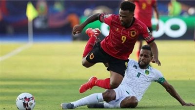 منتخب غانا وأنجولا بدون أهداف في الشوط الأول