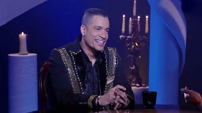 شذى تفتح النار على حسن شاكوش.. 