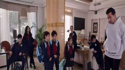 مسلسل كامل العدد الحلقة الثامنة| مفاجأة غيرمتوقعة لـ دينا الشربيني وشريف سلامة