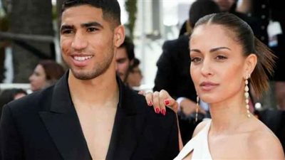 أشرف حكيمي صدمته تصريحات زوجته.. انفصال وشعور بالعار