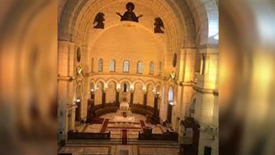 كهنة كنيسة البابا أثناسيوس يلتقون بأرثوذكس سوهاج بمناسبة 