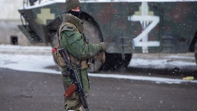 القوات الروسية تسقط قنبلة موجهة على مدينة بيلوبيليا