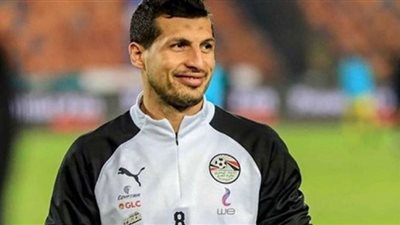 طارق حامد يفتتح أهدافه الدولية بصاروخية في مباراة مصر ومالاوي (فيديو )