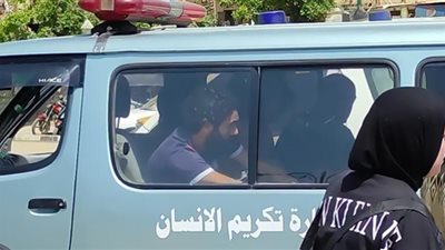 حسين الشحات يودع والده الوداع الأخير