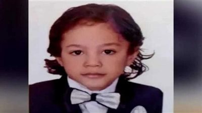 أول تعليق لوالدة شنودة بالتبني بعد عودته لها