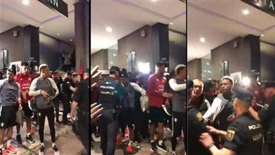 سر اشتباك الشرطة مع منتخب بيرو قبل مباراة المغرب