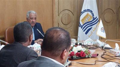 تحويل الظهير الصحراوي في ٣ قرى بقنا لمراكز تنموية