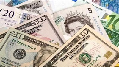 تباين أسعار العملات الأجنبية مقابل الجنيه بالبنوك اليوم الخميس
