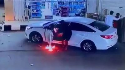 موقف شهم لاعب كرة سعودي (شاهد)