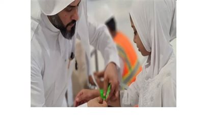 سوار غرس العطاء.. لحماية الأطفال من الضياع داخل أروقة الحرم