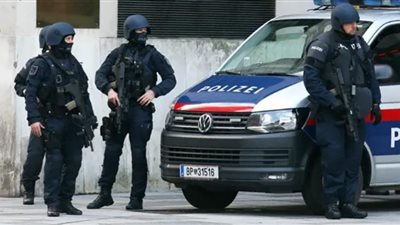 سلوفاكيا.. إصابة 50 شخصا إثر اصطدام قاطرة بقطار ركاب