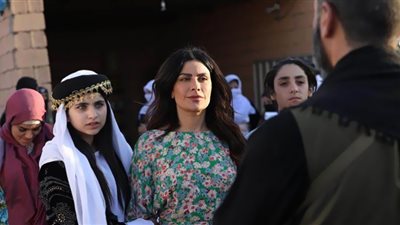 ليلة السقوط الحلقة 9| طارق لطفي يخطف صبا مبارك وينهي حياة خطيبها