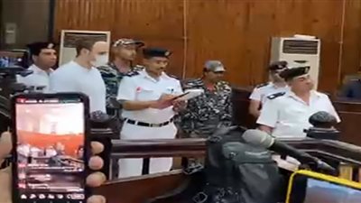 بعد قرار سجنه 3 سنوات.. دخول شقيقة كريم الهواري في نوبة بكاء