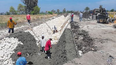 تبطين الترع.. فى دائرة الاتهام
