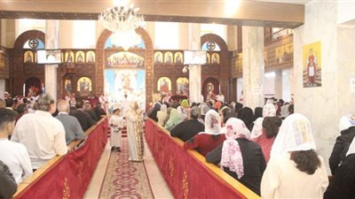 الأنبا أرسانيوس يترأس مظاهر احتفال الأقباط في الوادي الجديد بمناسبة 