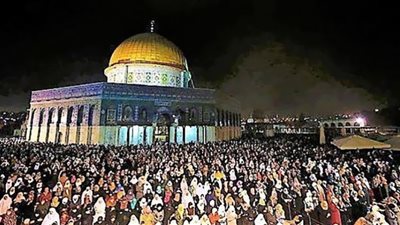 صلاة العشاء والتراويح من المسجد الأقصى (بث مباشر)