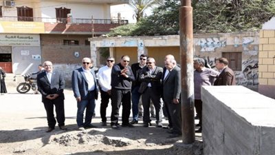 محافظ الشرقية يوجه بإزالة غرفة مخالفة بتقاطع طريق أبو حاكم والأحرار