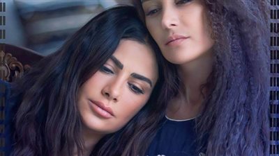 ليلة السقوط الحلقة 12| طارق لطفي يجمع صبا مبارك وكندة حنا في بيته